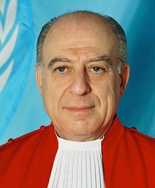 Fausto Pocar, professore emerito di diritto internazionale alla Statale di Milano, presidente del Tribunale per l'ex Jugoslavia, componente della Corte d'appello per il Ruanda e ora giudice ad hoc della Cpi