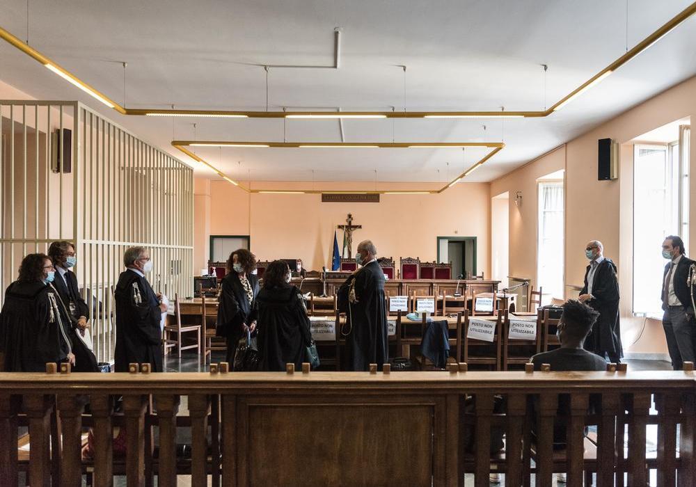 Cuneo, 24 settembre 2020. Prima udienza del processo Momo sul caporalato nel saluzzese. Foto di Federico Tisa