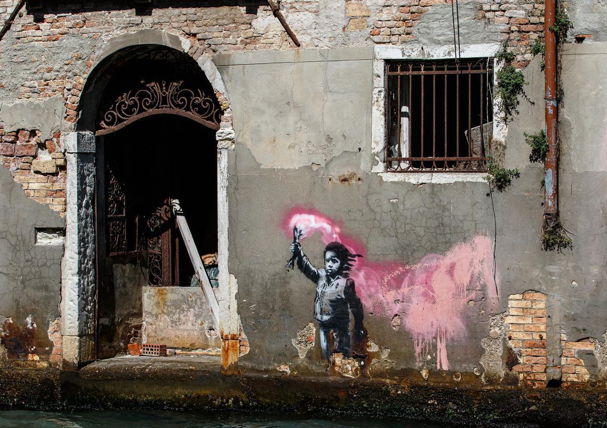 L'opera Migrant Child realizzata da Banksy a Venezia - Robert Moranelli/Flickr