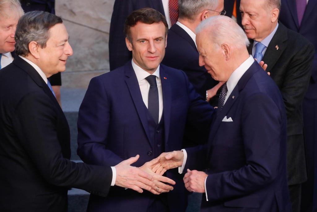 Bruxelles, 24 marzo 2022. Draghi, Macron e Biden al vertice Nato per pianificare le strategie contro la Russia (Stephanie Lecocq/Ansa)