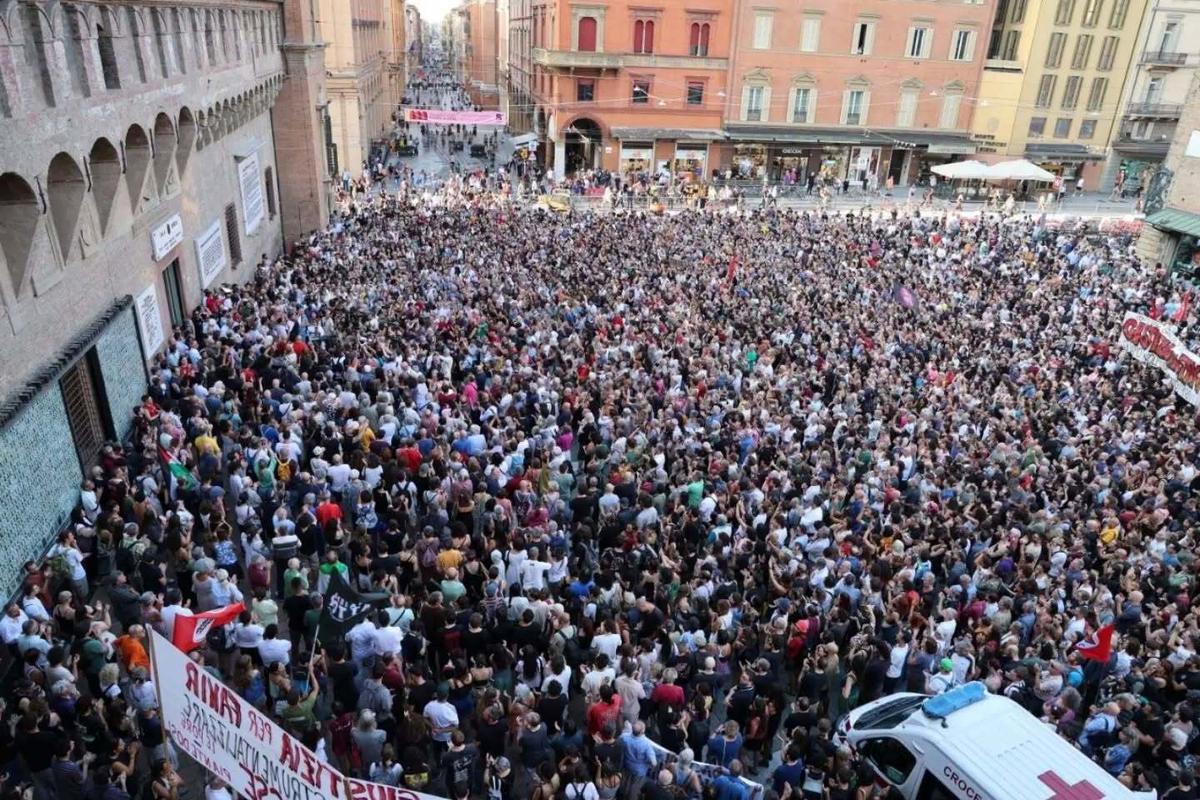 Bologna, manifestazioni dopo la morte di Abderrahim Fakir. Foto: Lepore/Facebook