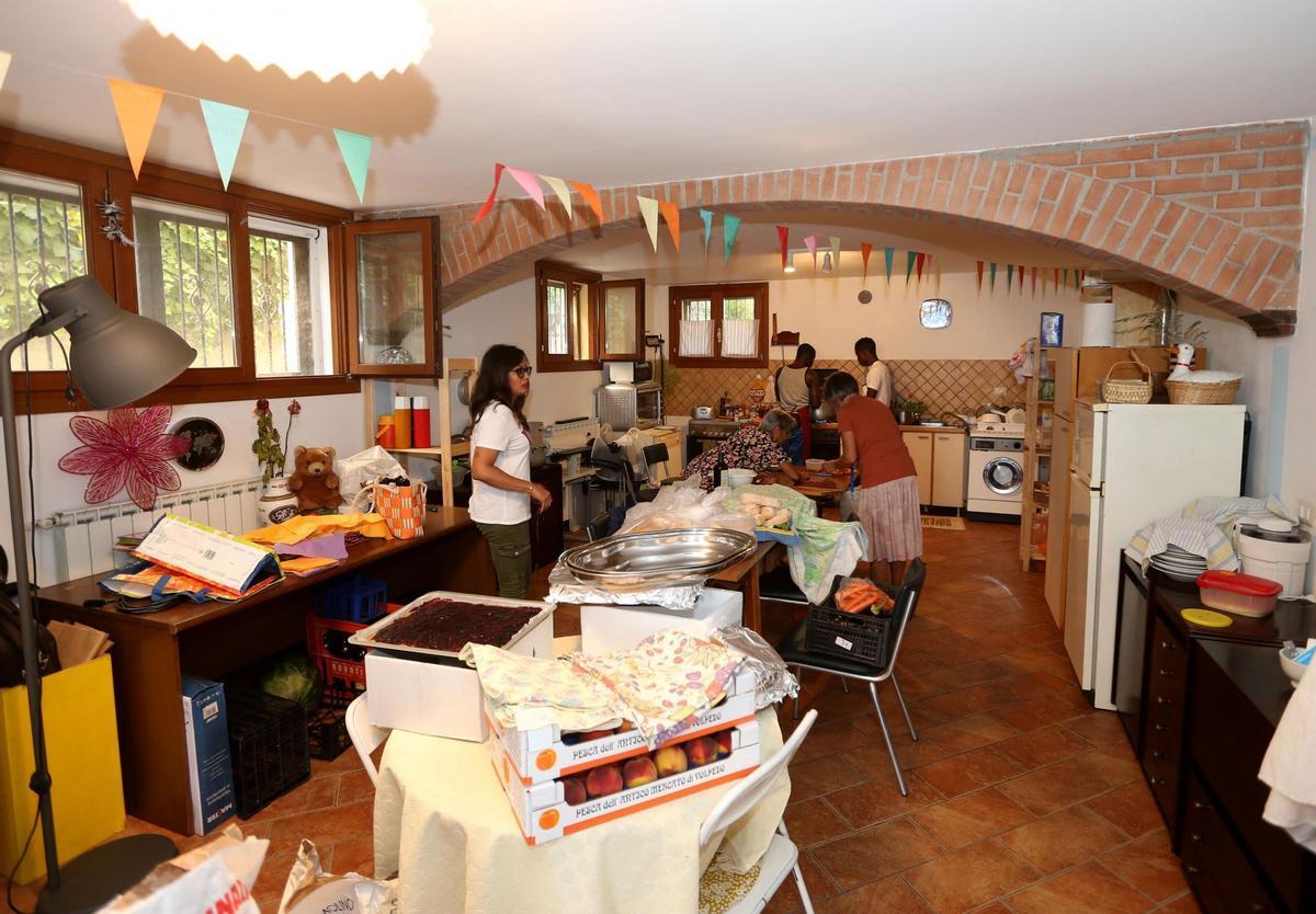 22 luglio 2017, la casa del boss di Buccinasco Rocco Papalia diventa un centro di accoglienza per minori stranieri . Papalia ha fatto causa al Comune per un cortile (Foto Stefano Porta - Lapresse )