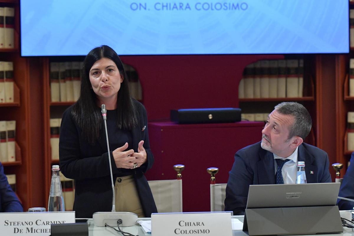 Roma, 30 settembre 2025. Da sinistra, la presidente della Commissione parlamentare antimafia Chiara Colosimo e l'allora sottosegretario alla Giustizia Andrea Delmastro (Foto Umberto Battaglia da Camera.it) 