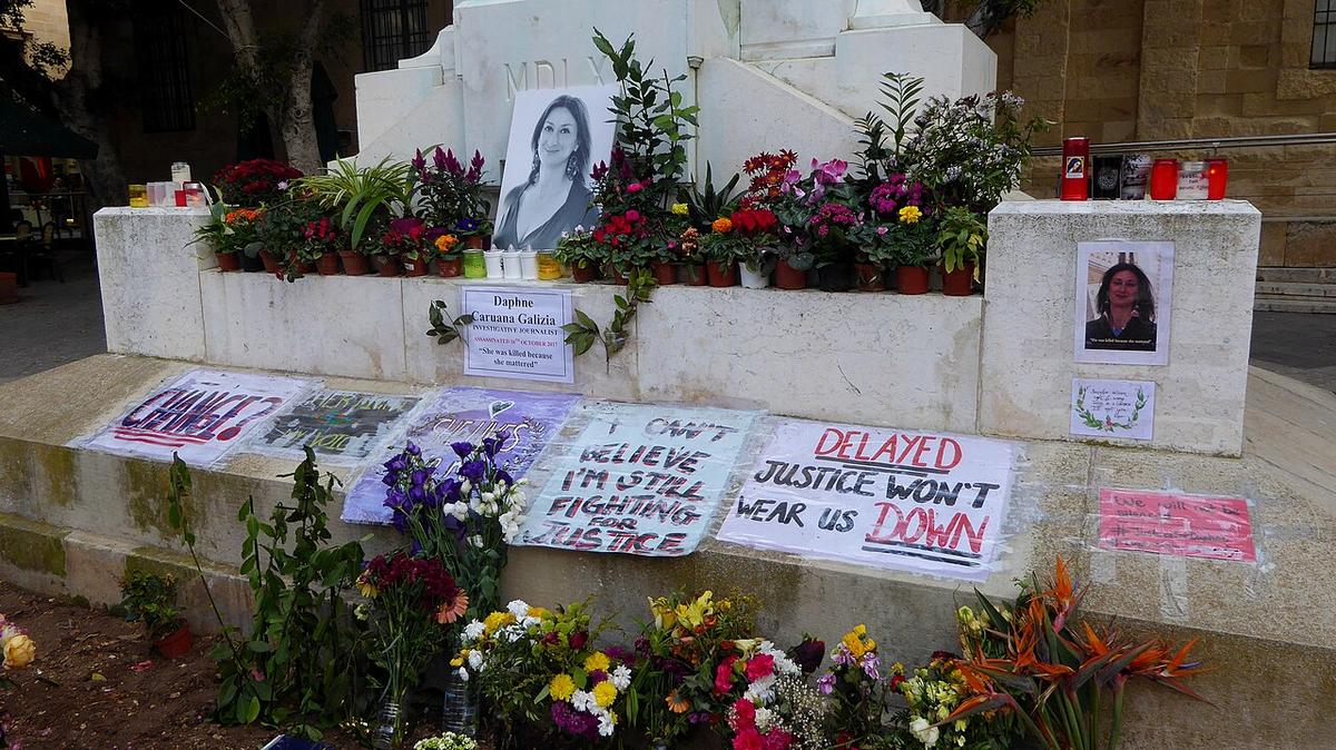 La Valletta, Malta. Il memoriale in ricordo di Daphne Caruana Galizia. Foto Ethan Doyle White/Wikimedia Commons