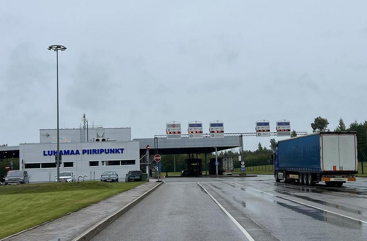 La dogana di Koidula, in Estonia, è uno dei principali varchi d'accesso delle merci dalla Russia nell'Unione europea. Foto di Marta Abbà