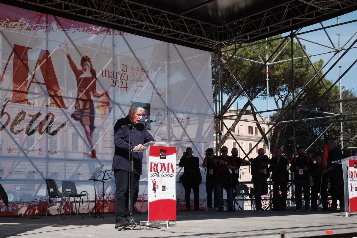 Roma, 21 marzo 2024. Don Luigi Ciotti interviene dal palco della manifestazione in memoria delle vittime innocenti delle mafie