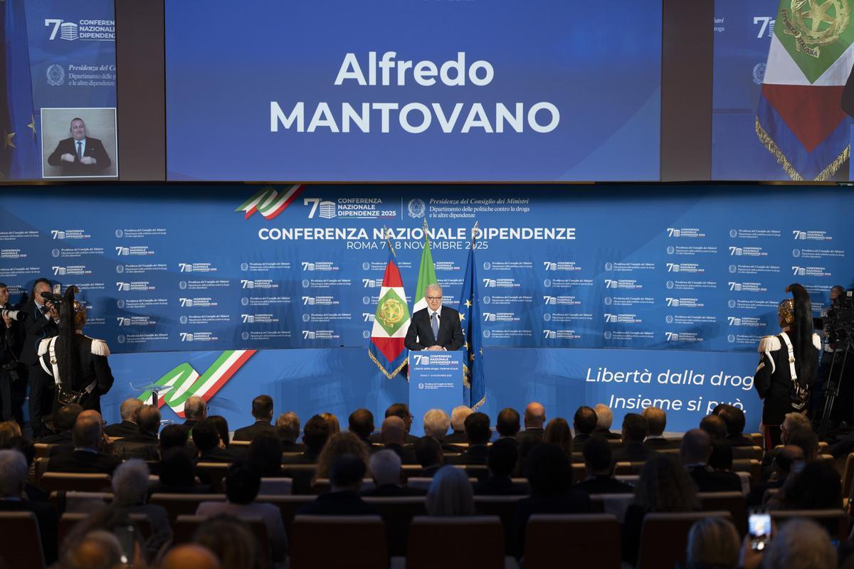 Intervento del sottosegretario alla presidenza del consiglio, Alfredo Mantovano, durante la VII Conferenza nazionale sulle dipendenze, novembre 2025
