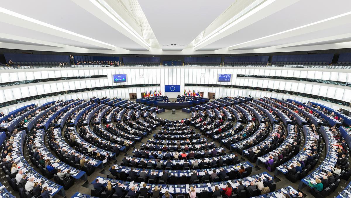 Il parlamento europeo a Strasburgo. Foto Wikipedia