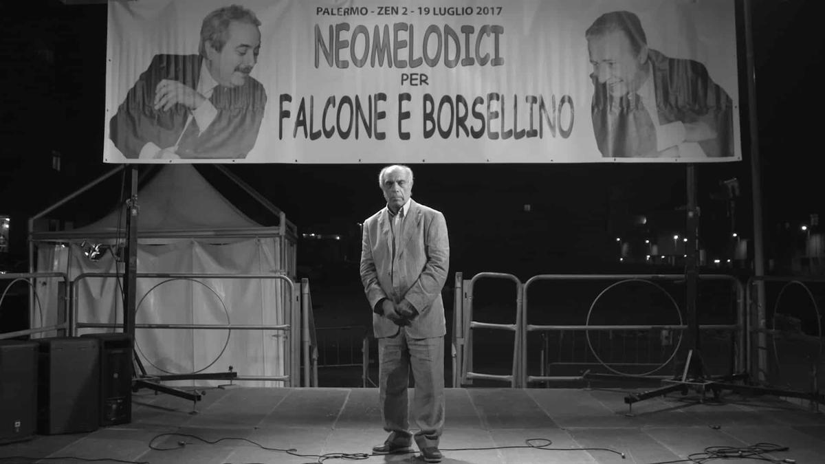 Una scena del film di Franco Maresco, "La mafia non è più quella di una volta"