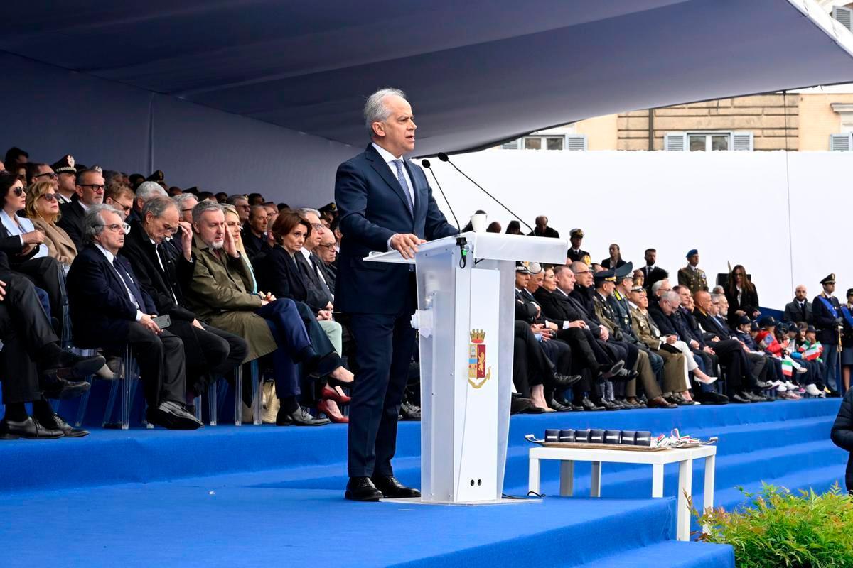 Roma, 10 aprile 2025. Il ministro Matteo Piantedosi al 173° anniversario della fondazione della polizia di Stato. Foto del ministero dell'Interno