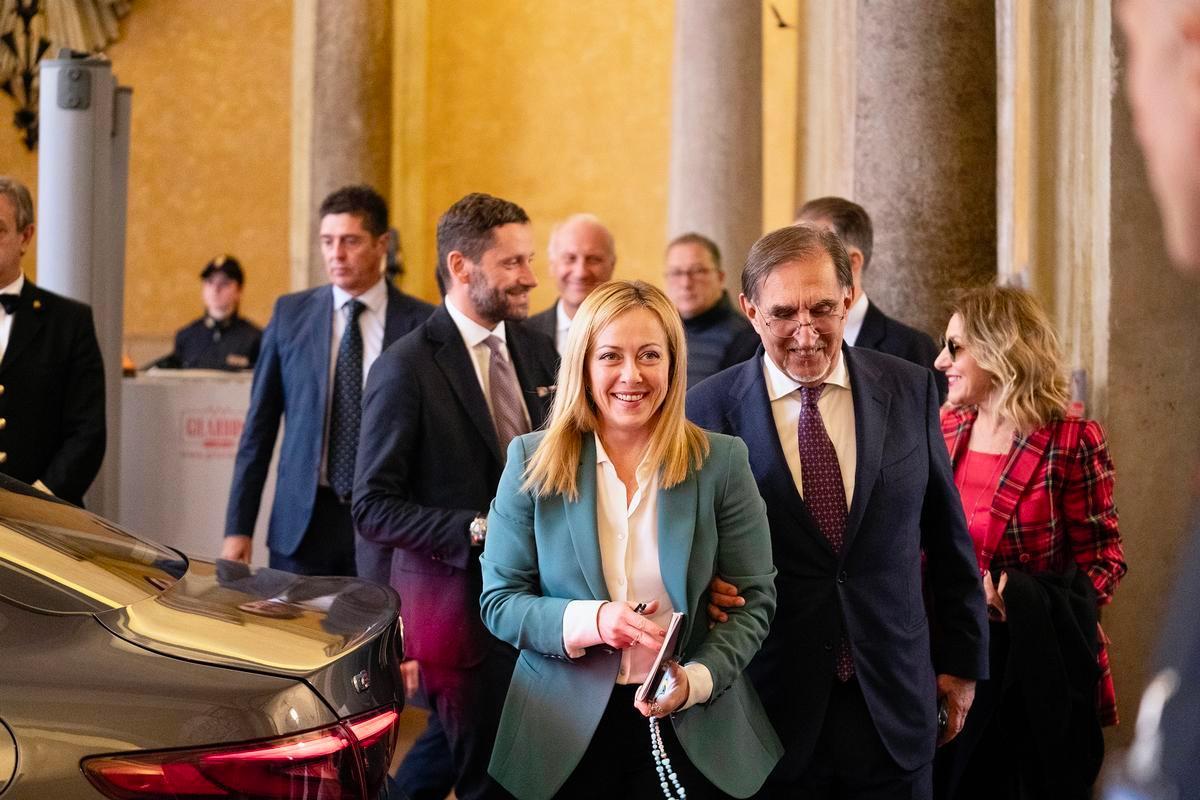 La presidente del Consiglio Giorgia Meloni insieme al presidente del Senato Ignazio La Russa. Foto: Governo.it