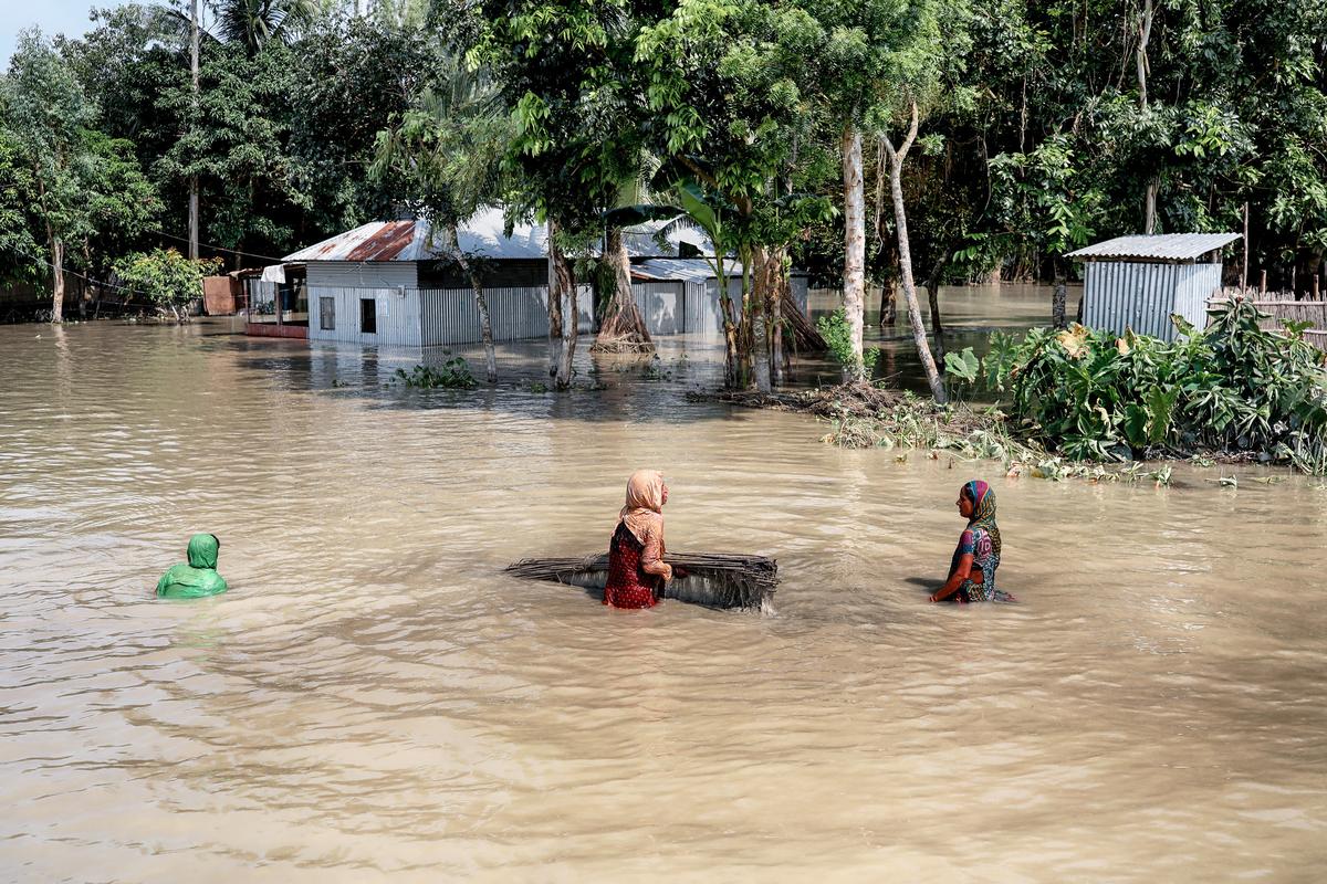 Bangladesh, 2019. Un'alluvione provoca lo sfollamento di centinaia di persone. Foto: UN Women Asia and Pacific/Flickr