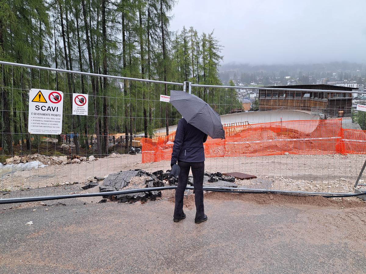 Cortina d'Ampezzo, il cantiere della pista da bob. Foto di C. Bartolucci 