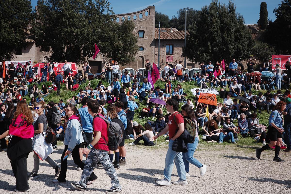 Ragazze e ragazzi al 21 marzo a Roma. Foto: Marco Panzarella