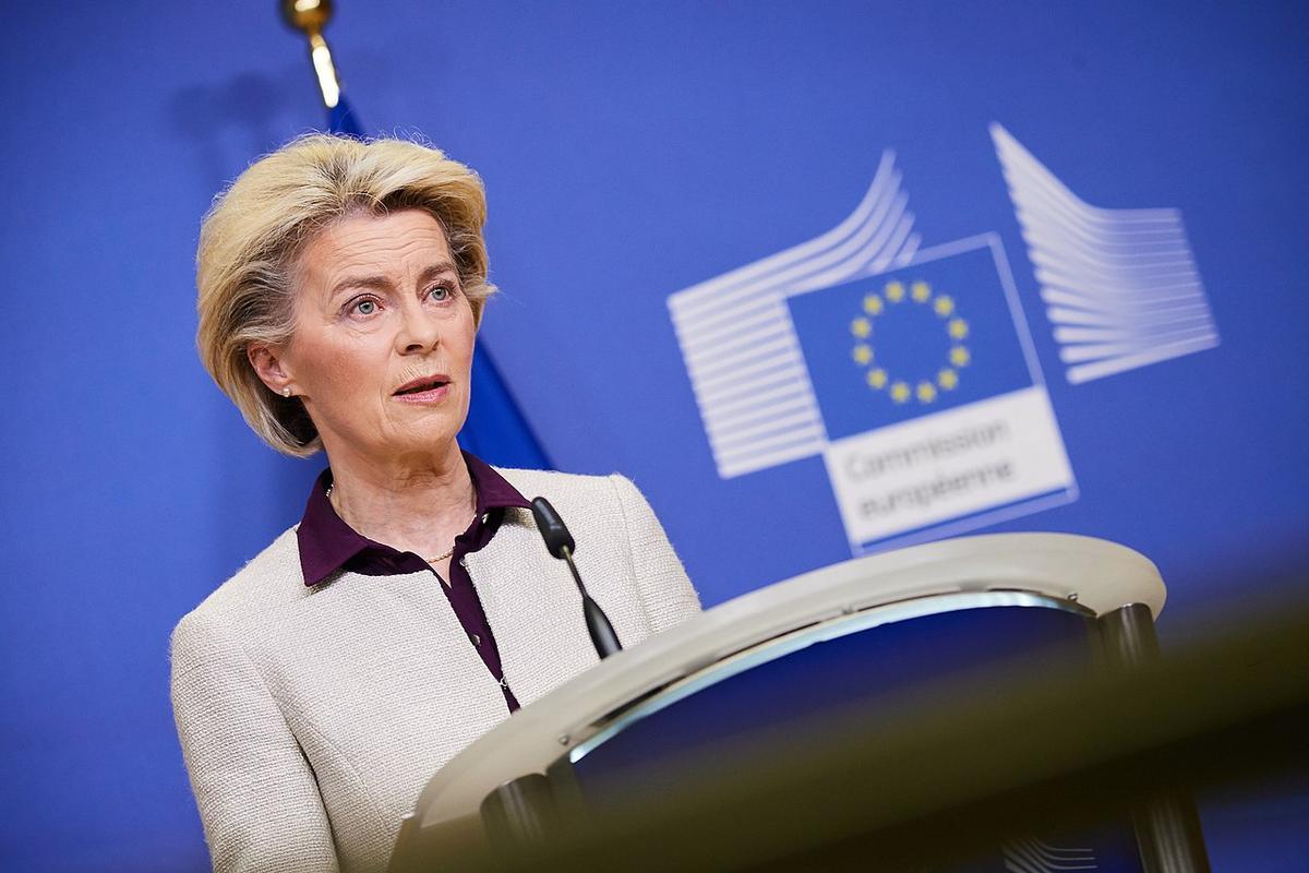 La presidente della Commissione europea Ursula von der Leyen. Foto di Dati Bendo/Wikimedia