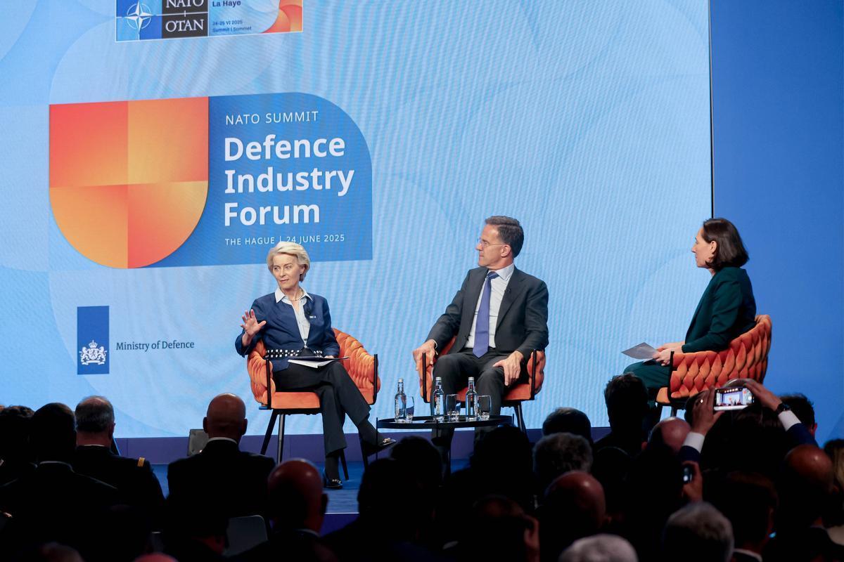 L'Aja (Olanda), 26 giugno 2025. La presidente della Commissione europea Ursula von der Leyen e il segretario della Nato Mark Rutte al Defence Industry Forum (Aurore Martignoni, European Union, 2025)