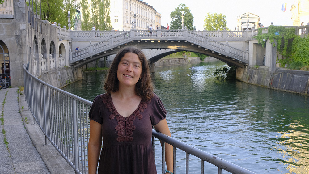 Brina Sotenšek, membro della Balkan River Defence e biologa all'Istituto sloveno di ricerche sulla pesca (Foto M.Messina)