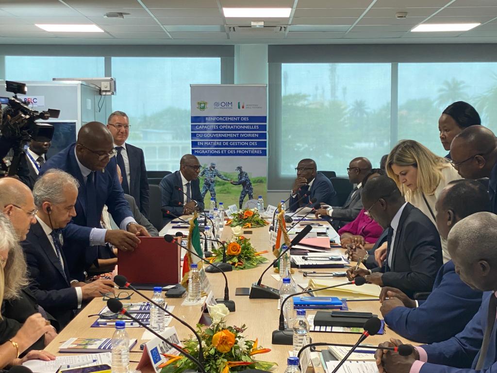 Abidjan (Costa d'Avorio), 22 marzo 2023. Il ministro Piantedosi in visita ufficiale nella Repubblica della Costa dâ€™Avorio sigla un accordo per la creazione di quattro posti di frontiera 