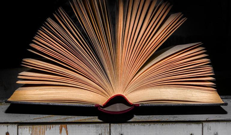 10 libri per raccontare il presente