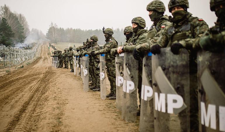 I militari polacchi schierati al confine . Credits: ministero dell'Interno polacco