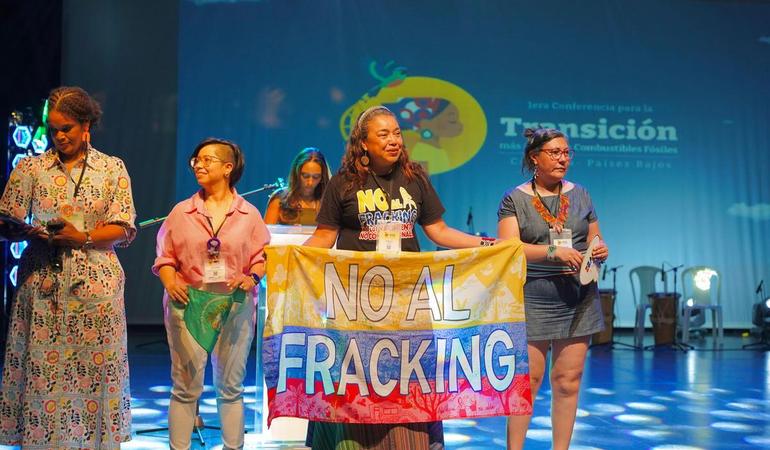 Santa Marta (Colombia), 28 aprile 2026. Evento di chiusura della prima conferenza internazionale sulla transizione oltre i combustibili fossili (foto del ministero dell'Ambiente colombiano)