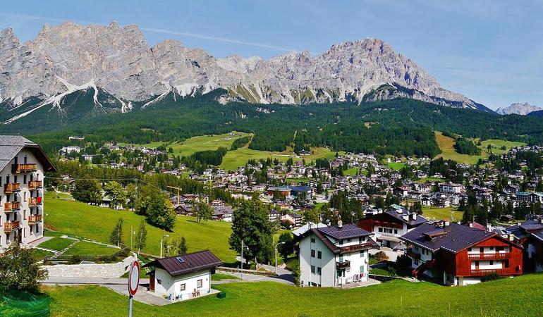Cortina d'Ampezzo. Photo by Zairon/Wikimedia Commons 