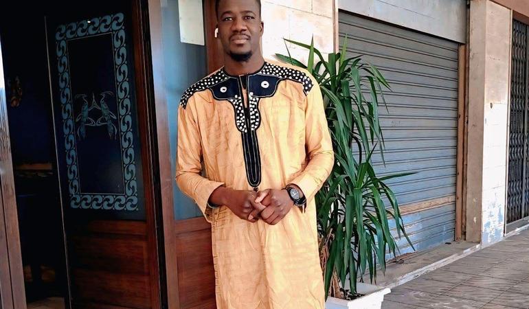 Bakary Sacko, il bracciante 35enne originario del Mali ucciso sabato 9 maggio a Taranto da un gruppo di giovanissimi