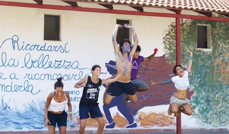 L'impegno sociale non è da sfigati