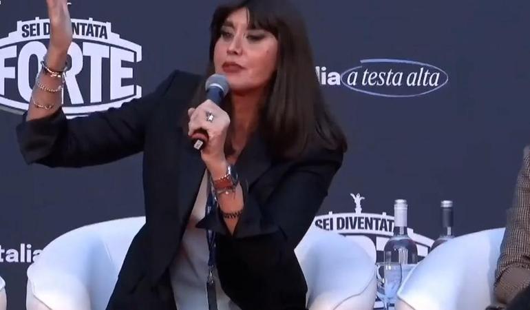 Roma, 11 dicembre 2025. La ministra dell'Università e della Ricerca, Anna Maria Bernini, attacca gli studenti universitari che contestano il "semestre filtro" per proseguire gli studi in medicina 