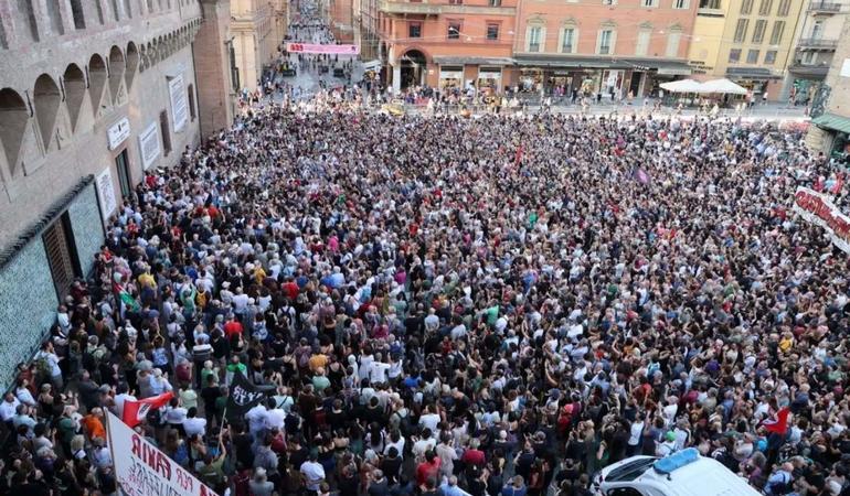 Bologna, manifestazioni dopo la morte di Abderrahim Fakir. Foto: Lepore/Facebook
