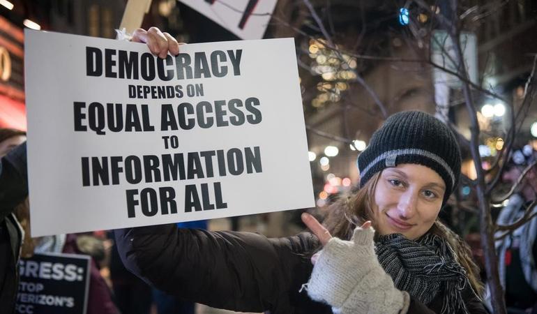 Copyright Tim Carter/Frontier Digital LL