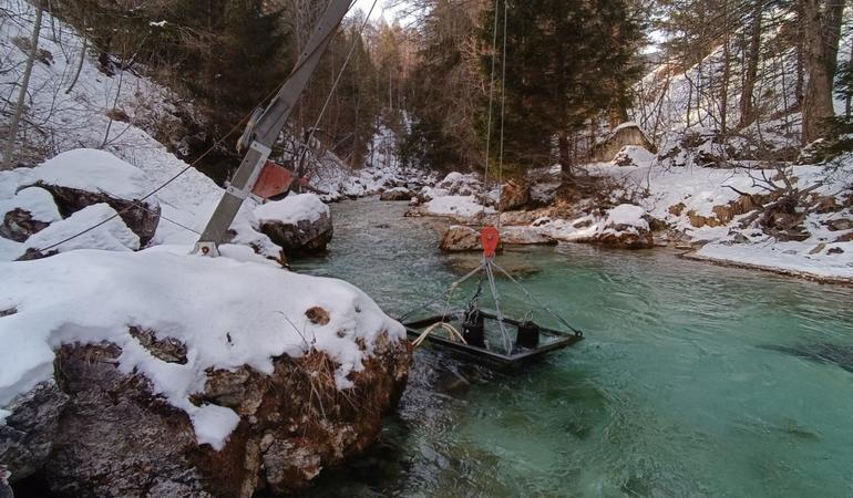 Cortina d'Ampezzo (Belluno), punto di prelievo sul torrente Boite. Foto di F. Tullio, dal dossier Nevediversa di Legambiente