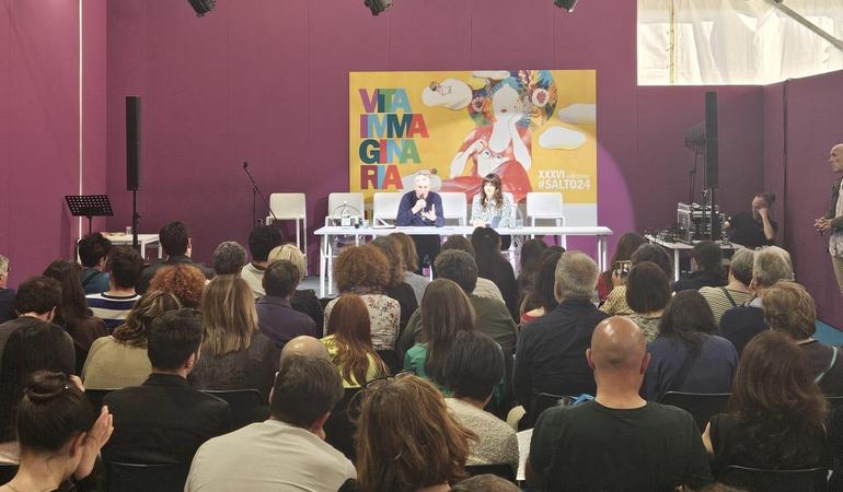 Salone internazionale del libro di Torino, 9 maggio 2024. Il presidente di Libera e Gruppo Abele Don Luigi Ciotti con la direttrice de lavialibera Elena Ciccarello