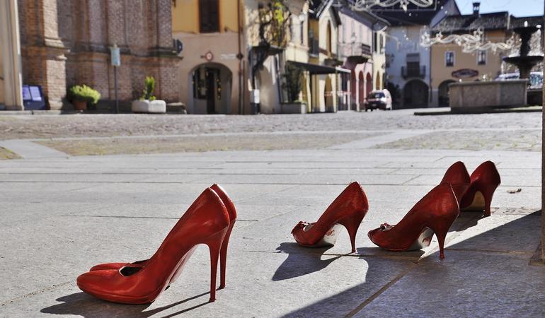 Femminicidi, con la scusa della gelosia i colpevoli evitano l'ergastolo