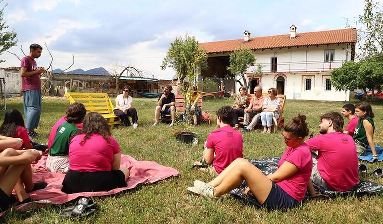 I campi estivi di Libera sui terreni confiscati alle mafie, impegno e cura del bene comune