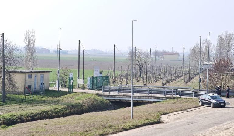 Finale Emilia (Mo), 26 febbraio 2026. I carabinieri impegnati a sequestrare la discarica Feronia