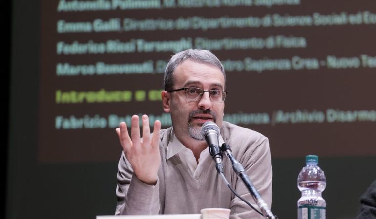 Francesco Vignarca è il coordinatore delle campagne della Rete italiana Pace e disarmo (Foto dal suo sito personale)