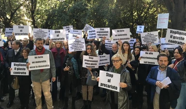 Roma, 12 novembre 2024. Protesta dei giornalisti Rai contro il precariato (foto Federazione nazionale della stampa italiana)