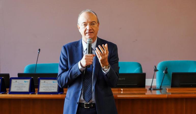 27 gennaio 2023, il ministro dell'Istruzione Giuseppe Valditara durante una cerimonia per il giorno della Memoria (Foto Mim/Flickr)