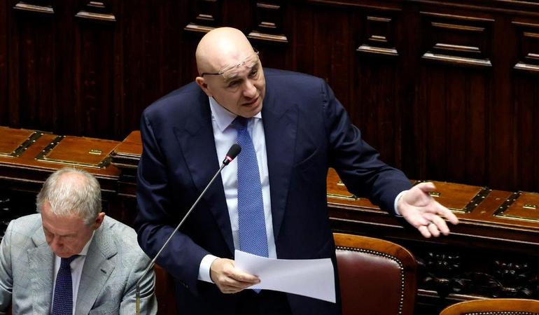 Roma, 21 maggio. Il ministro della Difesa Guido Crosetto interviene a Montecitorio per un question time alla Camera (Foto di Umberto Battaglia, Camera dei deputati)