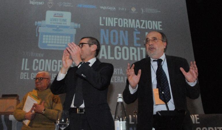 A destra, Beppe Giulietti (Fnsi)