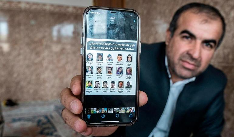 25 novembre 2022, Soran (Iraq). Ismail, padre di Muslim, un giovane di Soran (Iraq) scomparso nel naufragio avvenuto nel Canale della Manica il 24 novembre 2021 (Foto Andrés Mourenza)