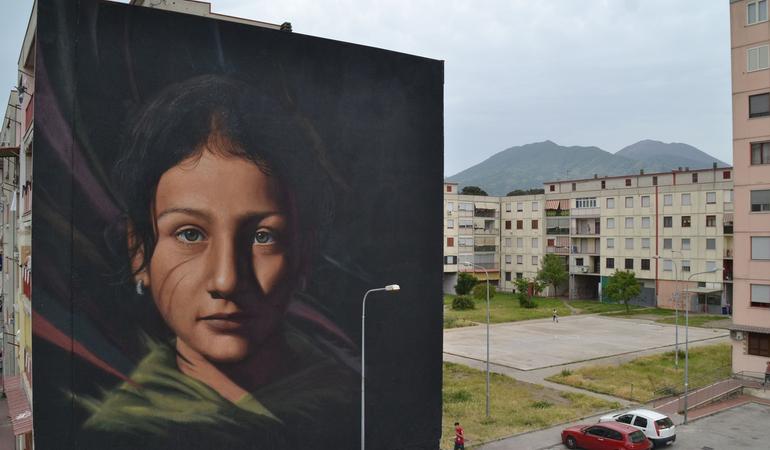 Ponticelli (Napoli), un murales dello street artist Jorit (Facebook)