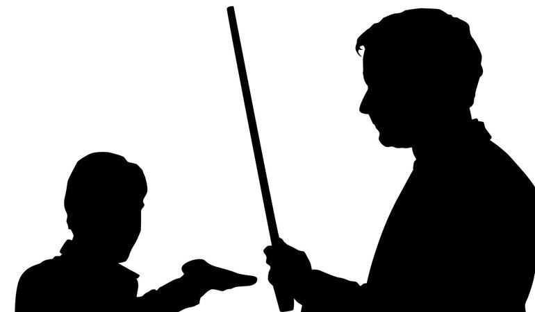 Populismo penale a scuola. Mano dura contro le violenze ai prof, ma rari i casi