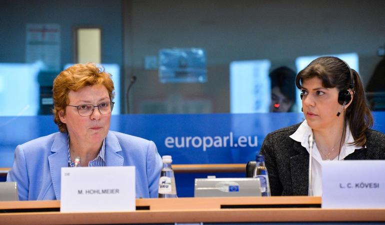 A sinistra, Laura Codruta Kovesi, procuratrice europea a capo dell'Eppo (foto Benoit Bourgeois - EP) 