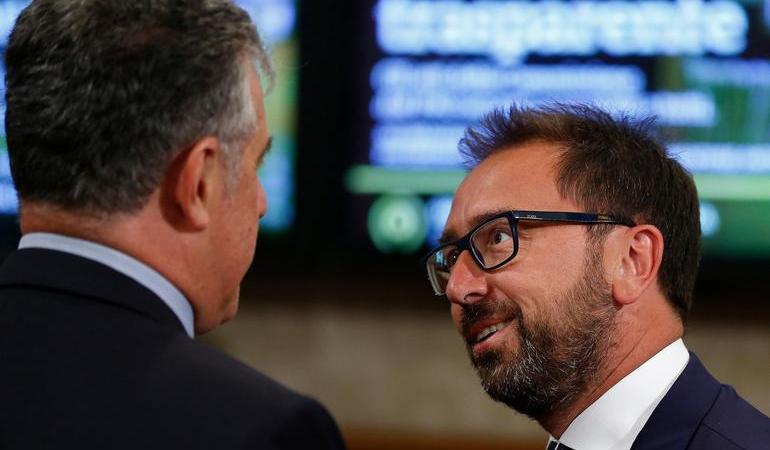 Il magistrato Nino Di Matteo e il guardasigilli Alfonso Bonafede (Lapresse)