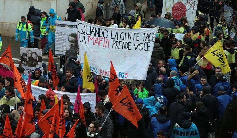 Una manifestazione contro le mafie (dal sito di Libera)