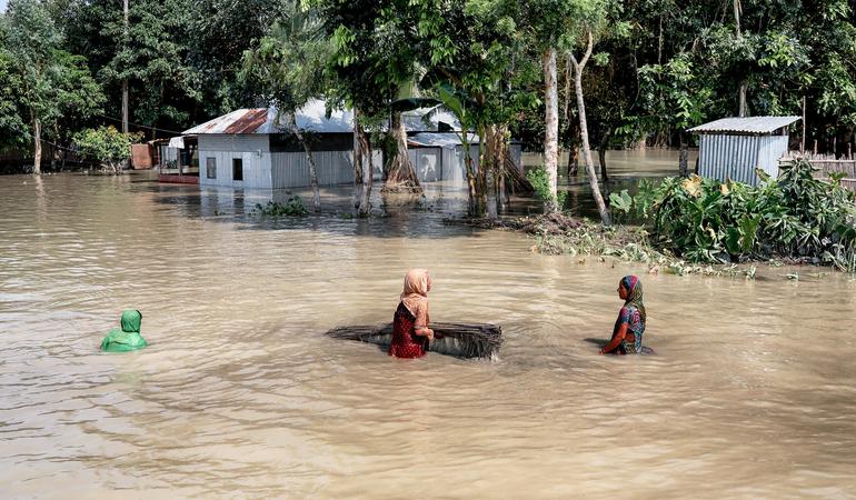 Bangladesh, 2019. Un'alluvione provoca lo sfollamento di centinaia di persone. Foto: UN Women Asia and Pacific/Flickr