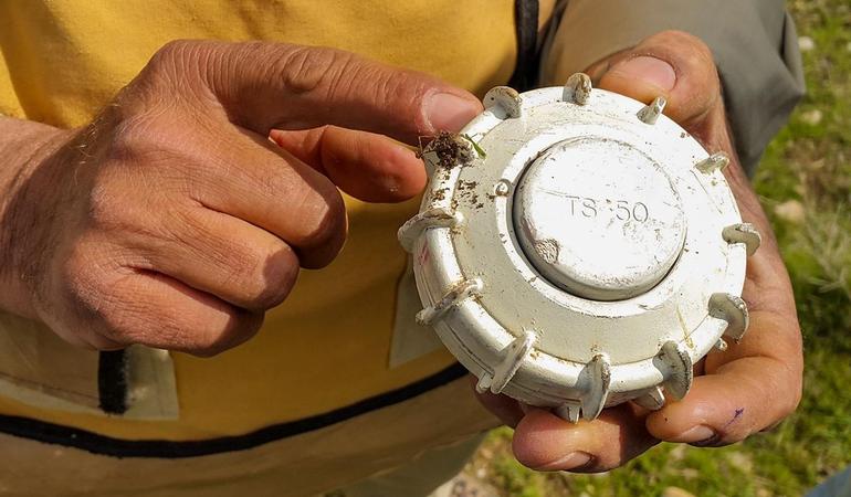 Mine antiuomo, via libera da Bruxelles: gli Stati membri potranno usare i fondi del piano di riarmo