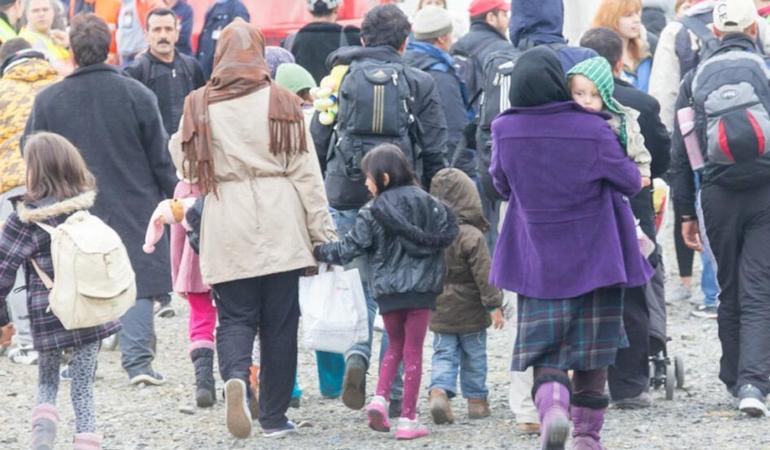 Minori non accompagnati. Foto: Raimond Spekking/Unsplash